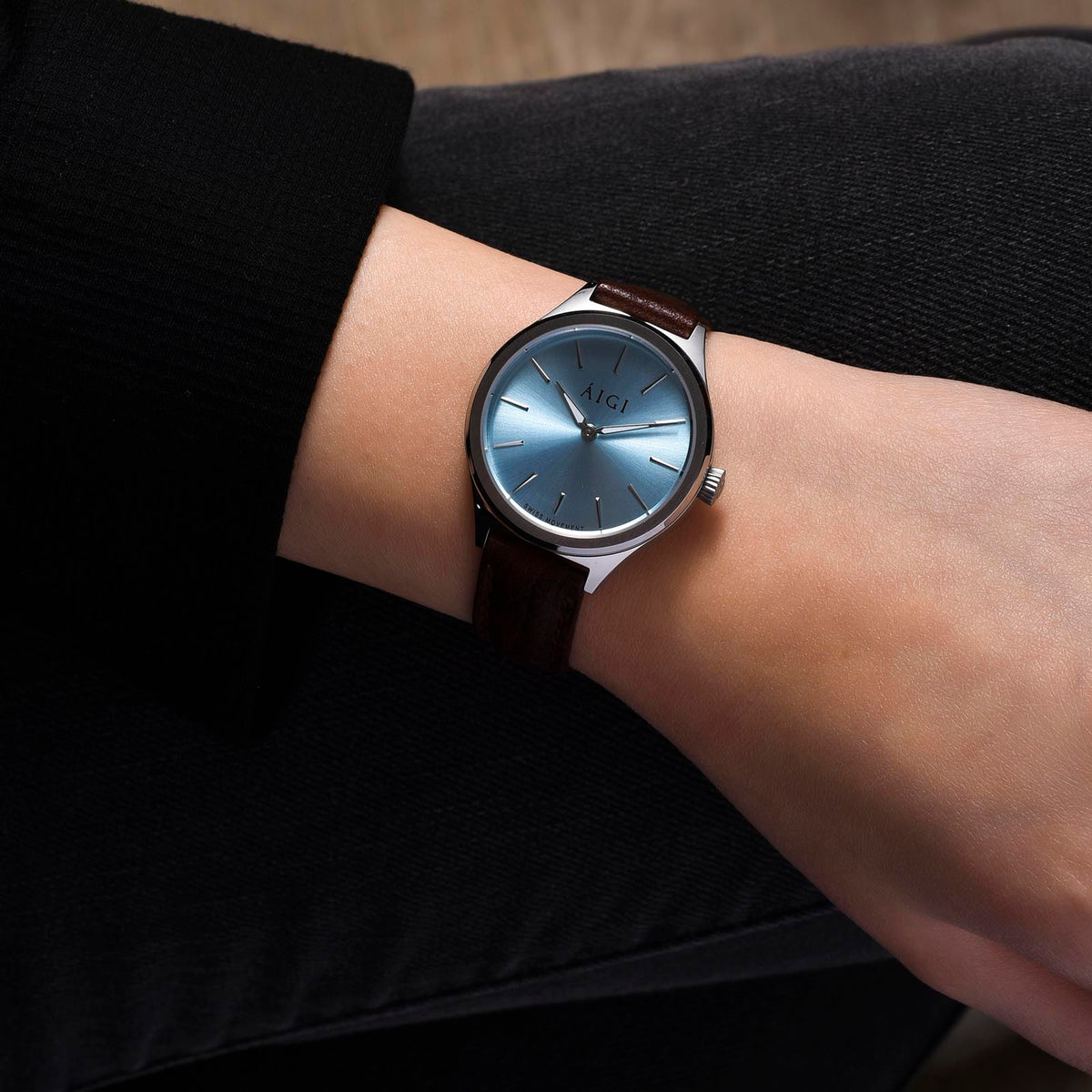 POLARBLÅ 32MM - SKINN